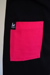 apron with pockets