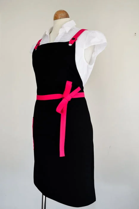 Hot Straps Pink & Black Aprons