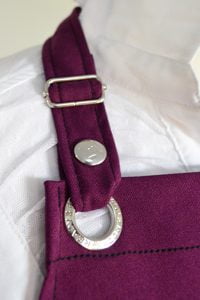 removable neck strap grape apron