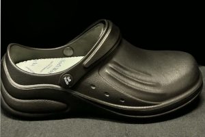 non slip accredited non slip shoe